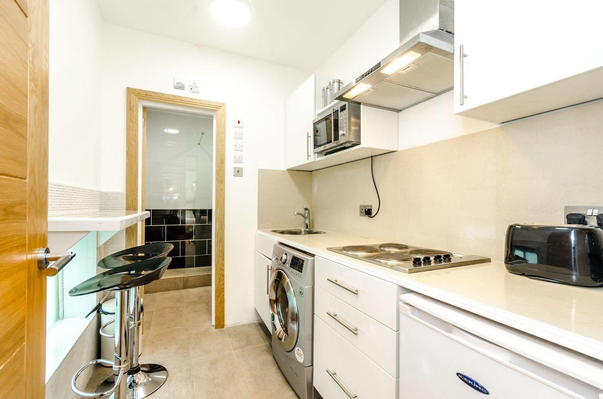 Milestone Apartments 런던 외부 사진